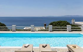 Big Blue Suites & Apartments